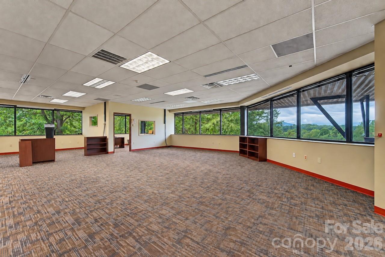 Office at 301 NP And L Loop, Franklin, photo 40 of 48