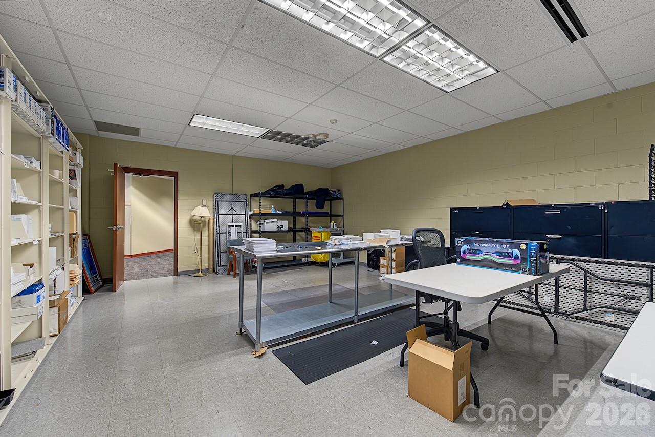 Office at 301 NP And L Loop, Franklin, photo 42 of 48
