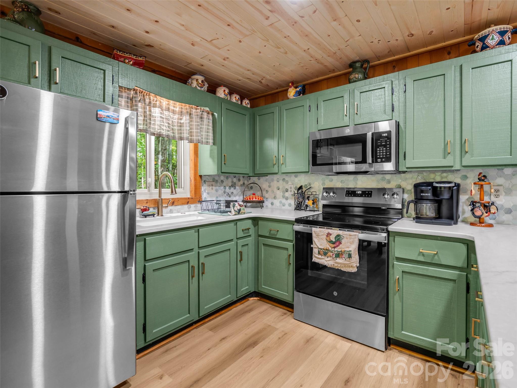 Single Family Residence at 368 Starling Road, Lake Lure, photo 15 of 40