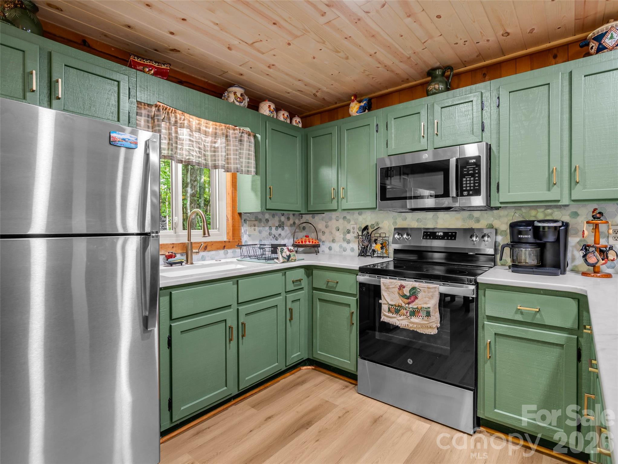 Single Family Residence at 368 Starling Road, Lake Lure, photo 16 of 40