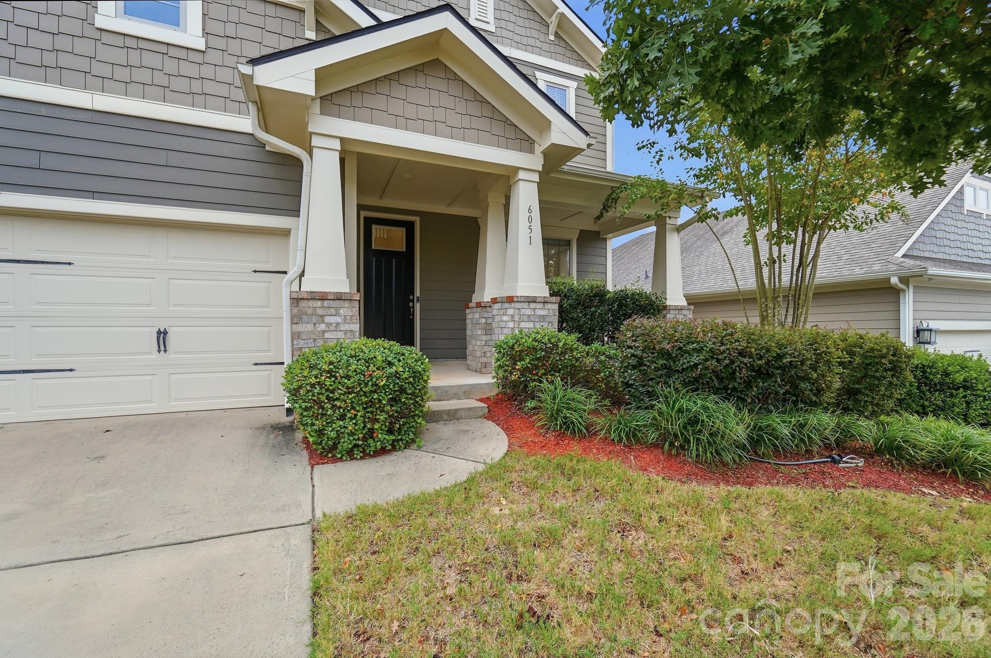 Single Family Residence at 6051 Drave Lane, Fort Mill, photo 2 of 47