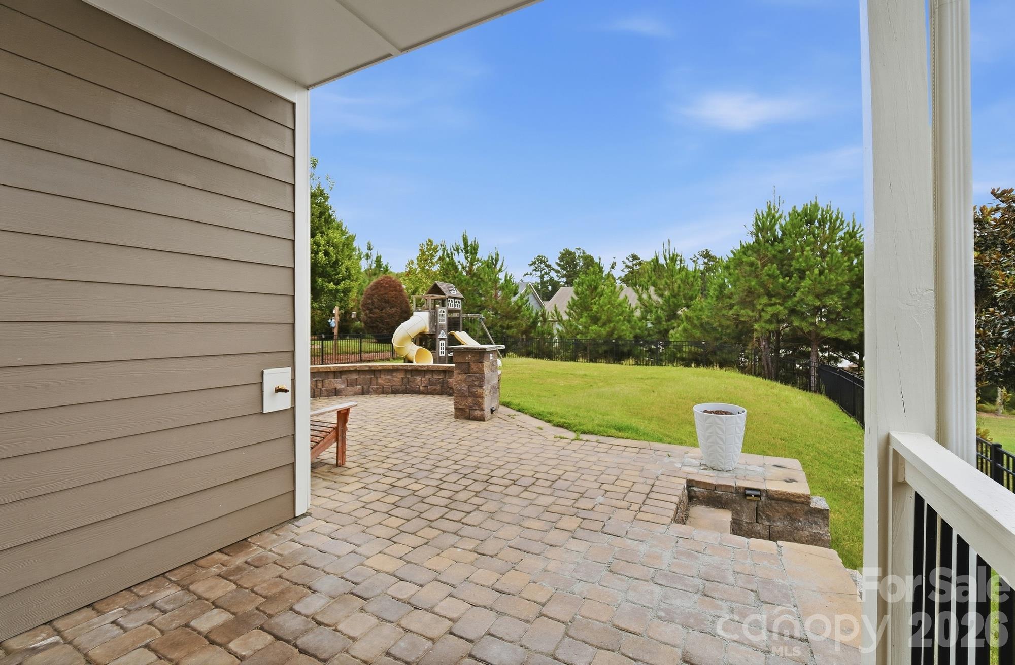 Single Family Residence at 6051 Drave Lane, Fort Mill, photo 39 of 47