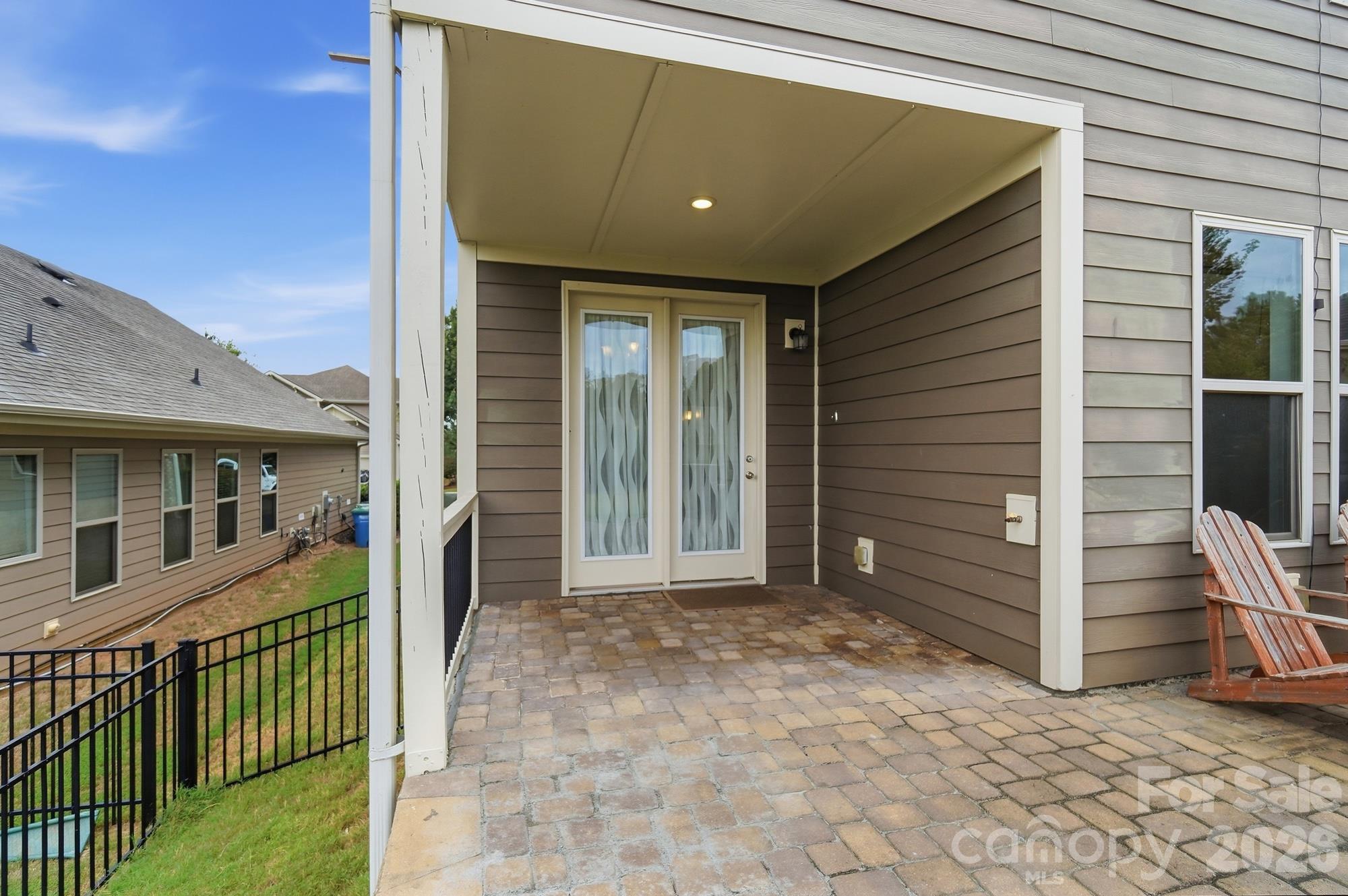 Single Family Residence at 6051 Drave Lane, Fort Mill, photo 40 of 47