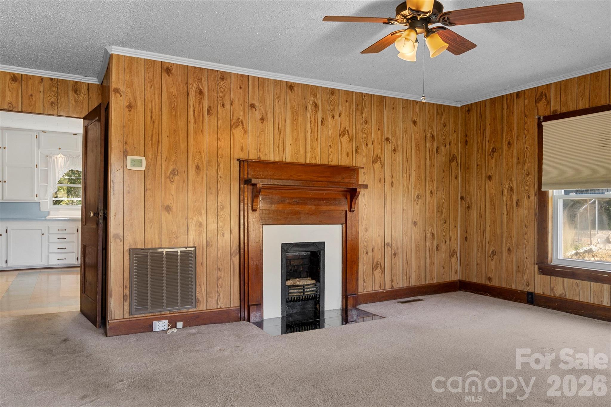 Single Family Residence at 4601 Mooresville Road, Kannapolis, photo 7 of 33