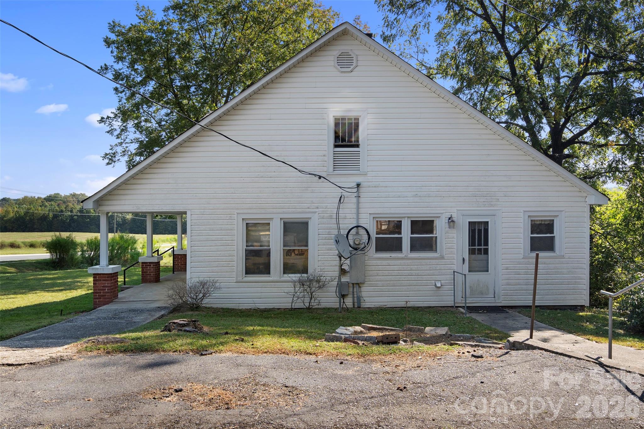 Single Family Residence at 4601 Mooresville Road, Kannapolis, photo 23 of 33