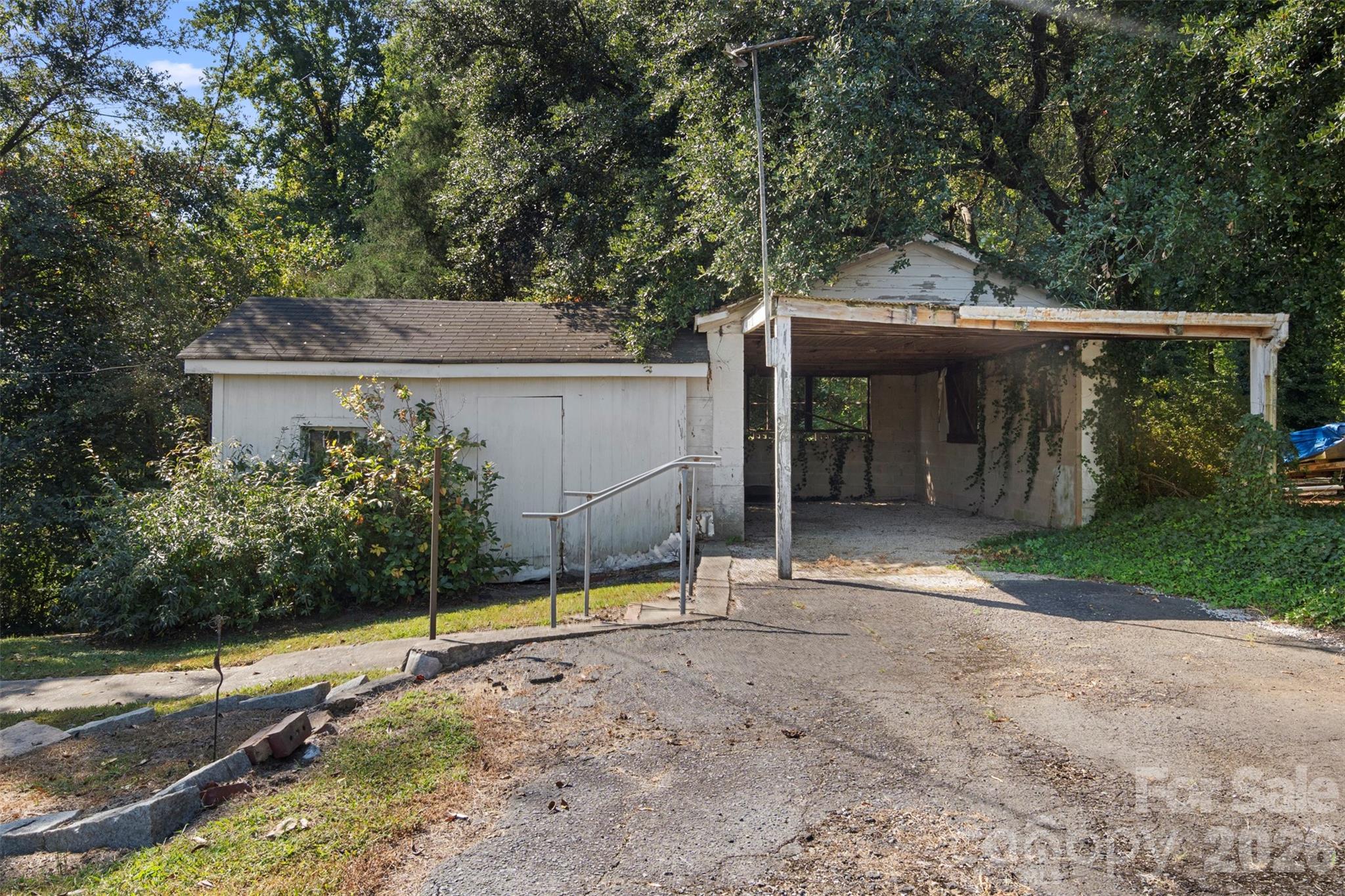 Single Family Residence at 4601 Mooresville Road, Kannapolis, photo 26 of 33