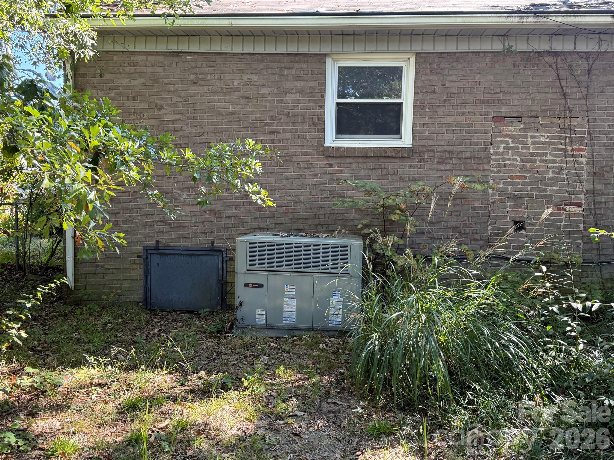 Single Family Residence at 324 Briarwood Drive, Dallas, photo 23 of 28