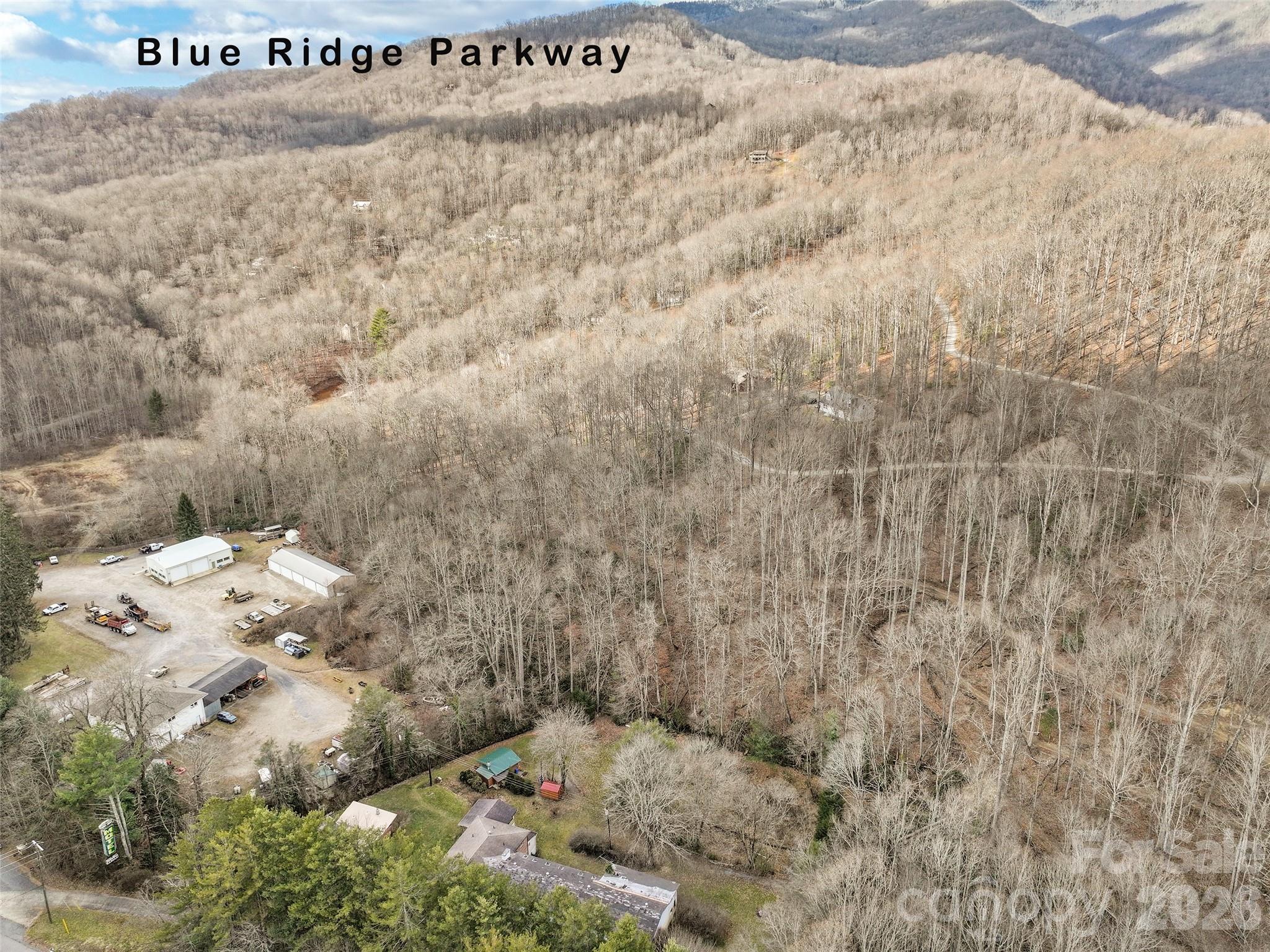 Hotel/Motel at 20826 Great Smoky Mountain Expressway, Waynesville, photo 3 of 41