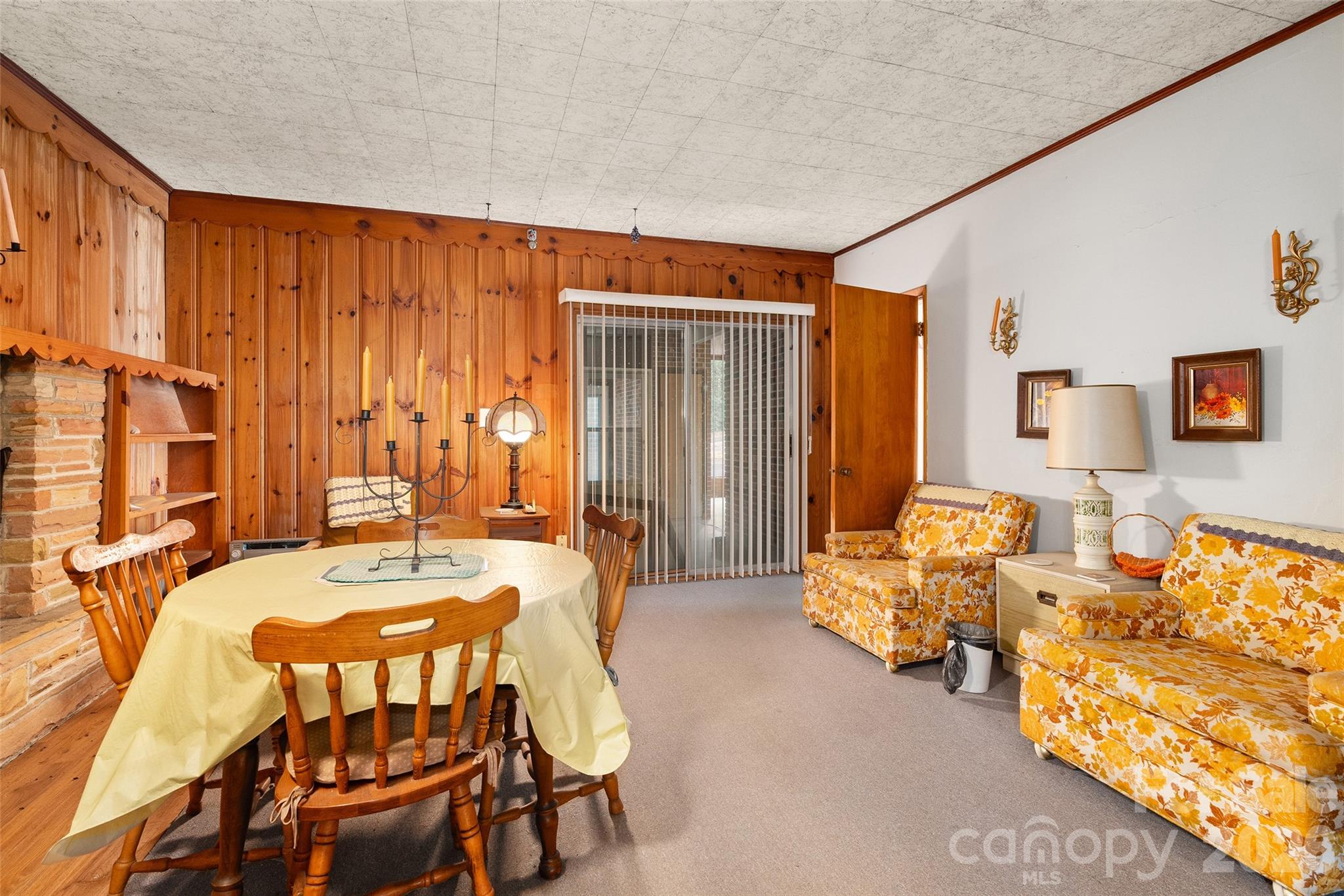 Hotel/Motel at 20826 Great Smoky Mountain Expressway, Waynesville, photo 16 of 41