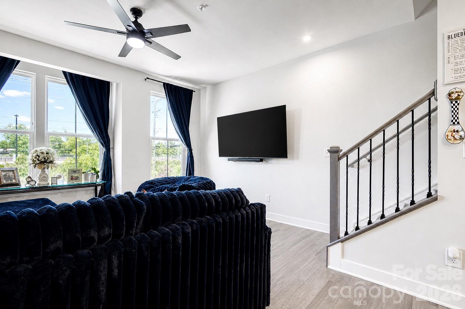 Townhouse at 268 Parkwood Avenue, Charlotte, photo 14 of 48