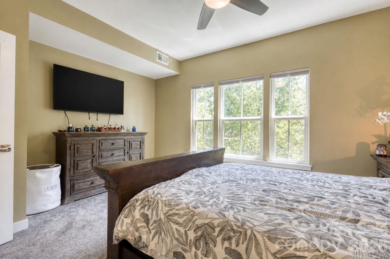 Townhouse at 268 Parkwood Avenue, Charlotte, photo 22 of 48