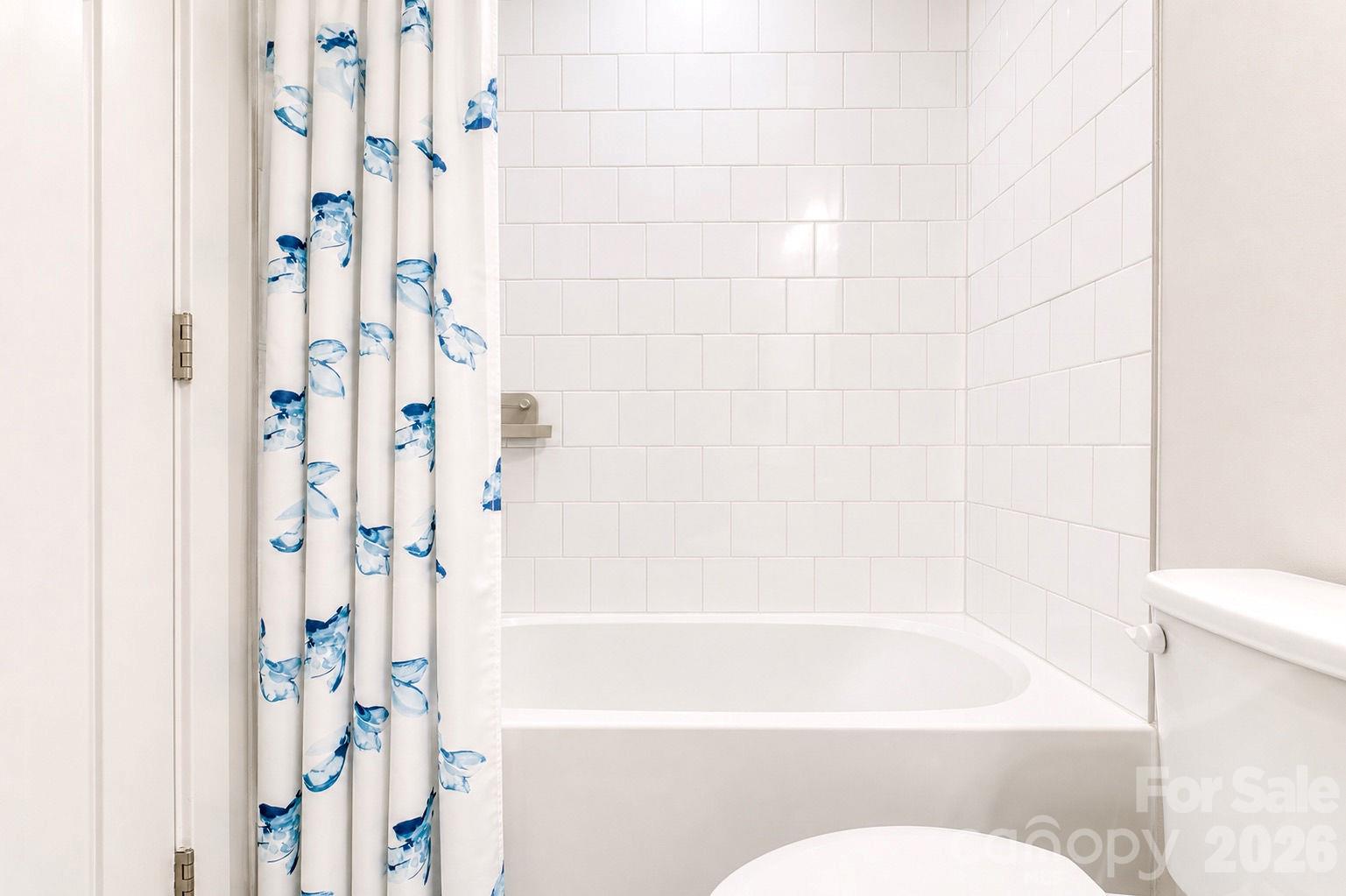 Townhouse at 268 Parkwood Avenue, Charlotte, photo 29 of 48