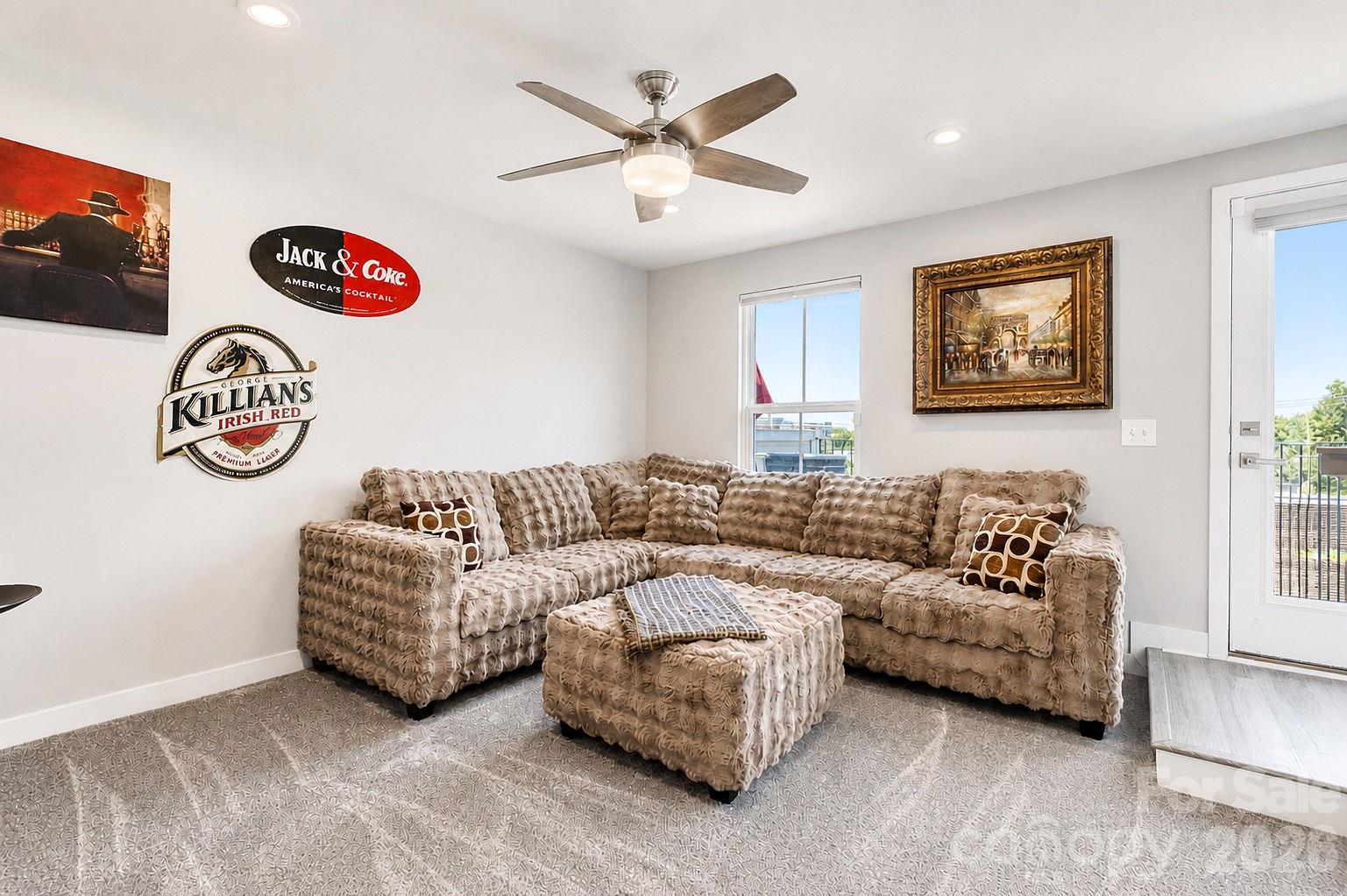 Townhouse at 268 Parkwood Avenue, Charlotte, photo 34 of 48