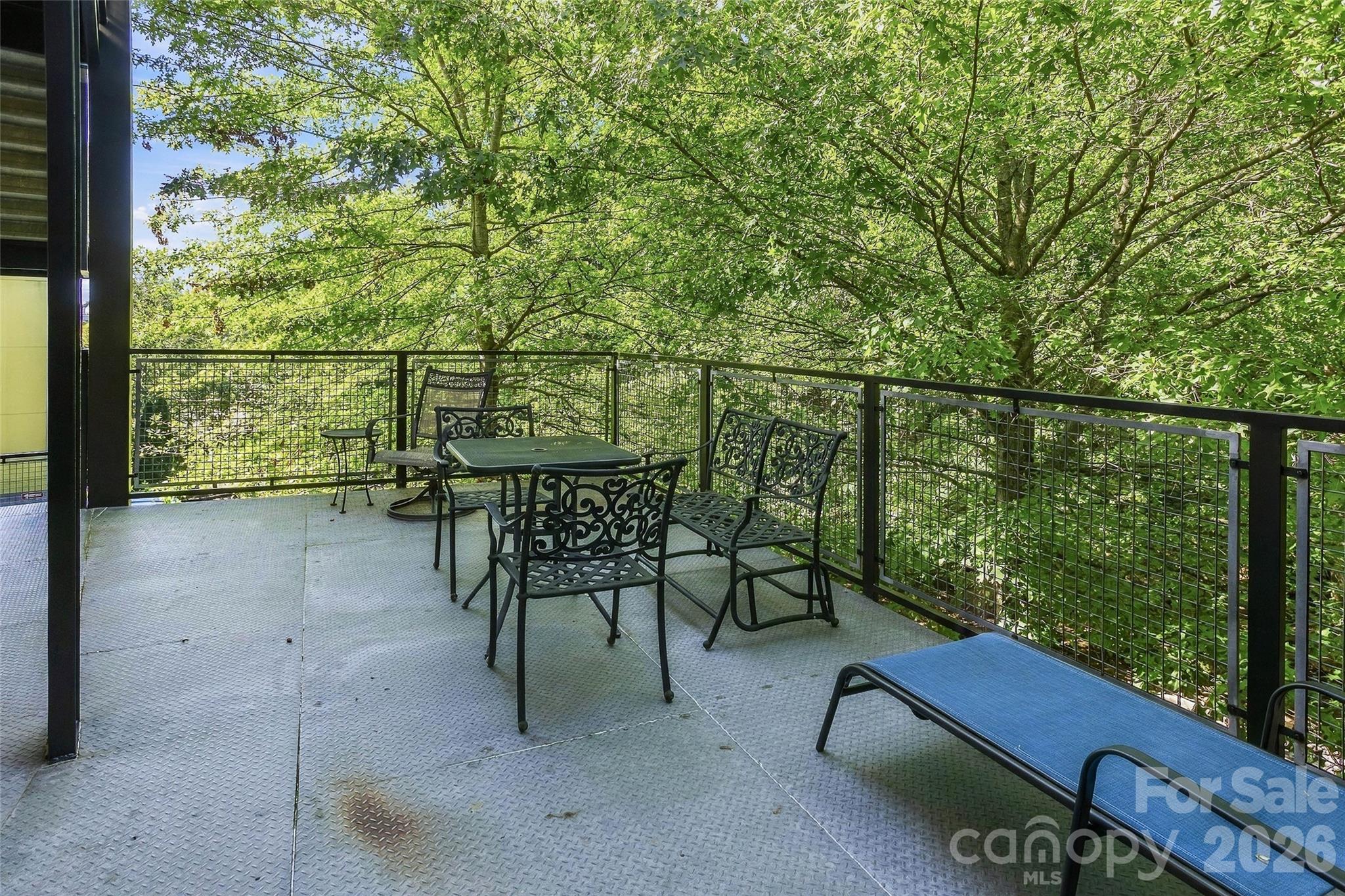 Condominium at 125 Clingman Avenue, Asheville, photo 26 of 36