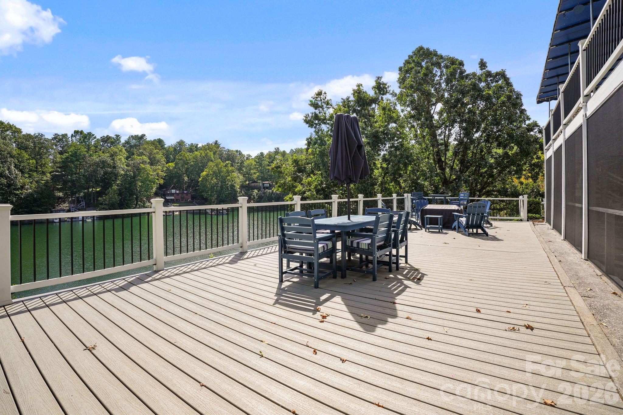 Single Family Residence at 2250 Mallard Cove Drive, Nebo, photo 36 of 48