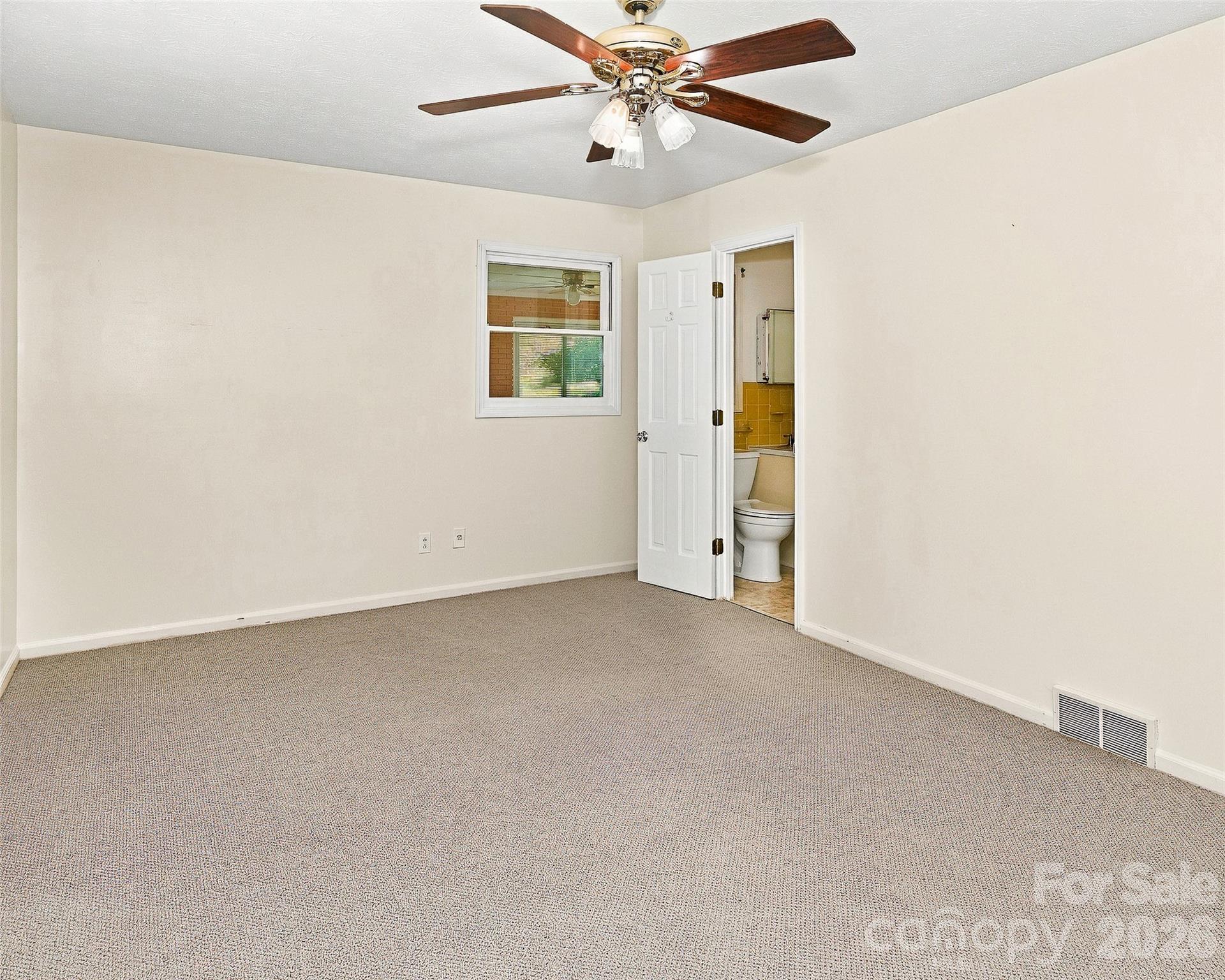 Single Family Residence at 5810 Us 23 Highway, Mars Hill, photo 29 of 47