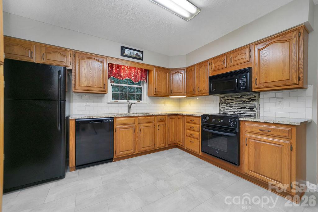 Kitchen - 239 Three Mile Knob Road, Pisgah Forest