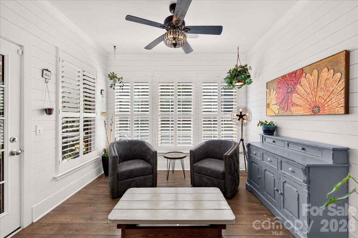 Light filled sunroom off dining room great for morning coffee - 3093 Hartson Pointe Drive, Fort Mill
