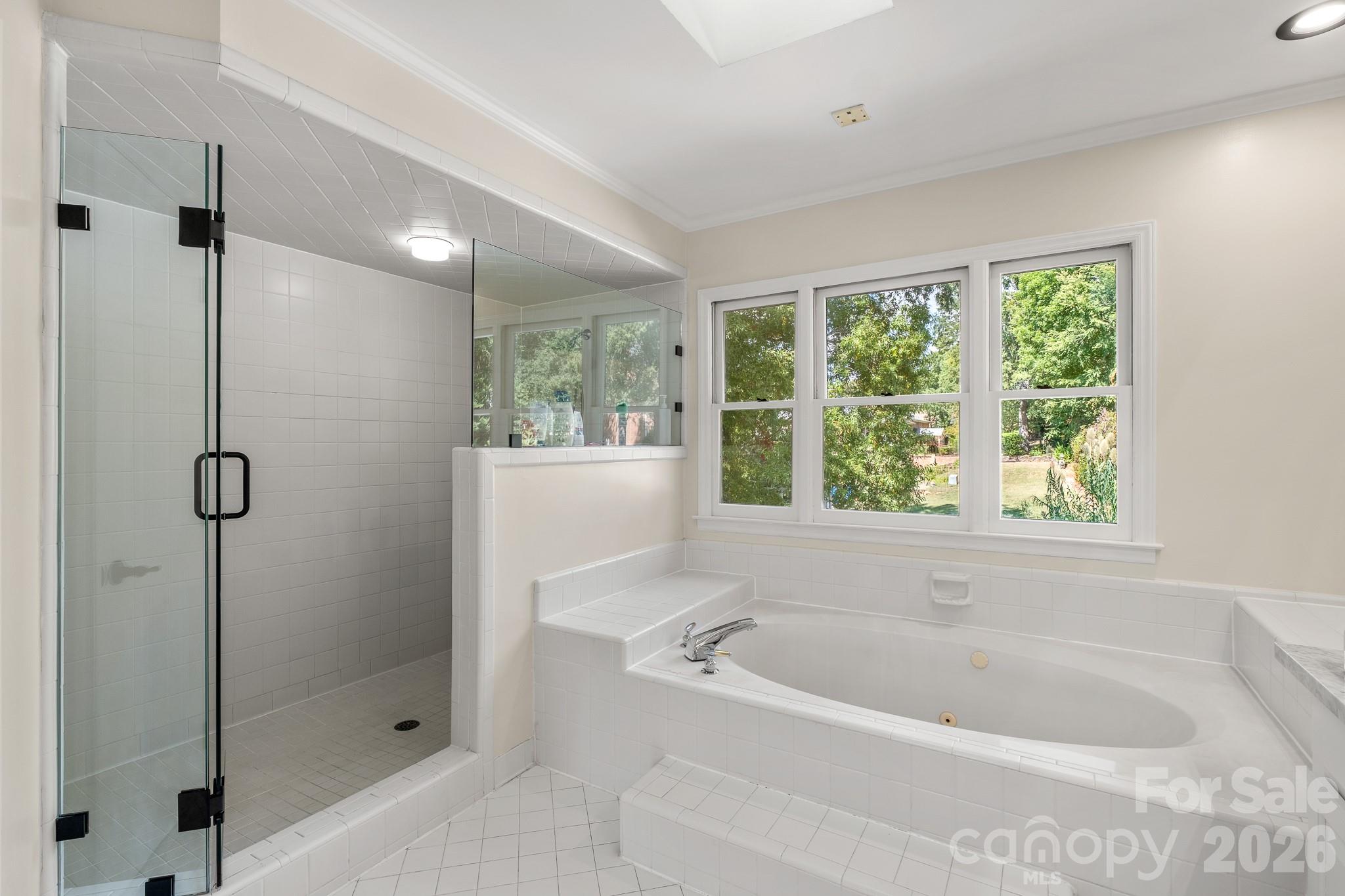 Single Family Residence at 1006 Chelsea Place, Matthews, photo 24 of 46
