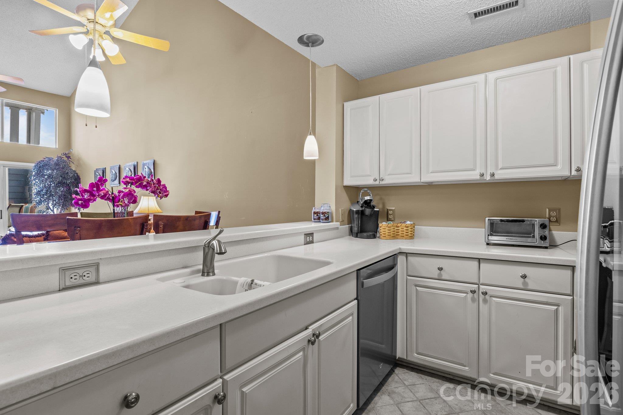 Condominium at 18669 Vineyard Point Lane, Cornelius, photo 7 of 22
