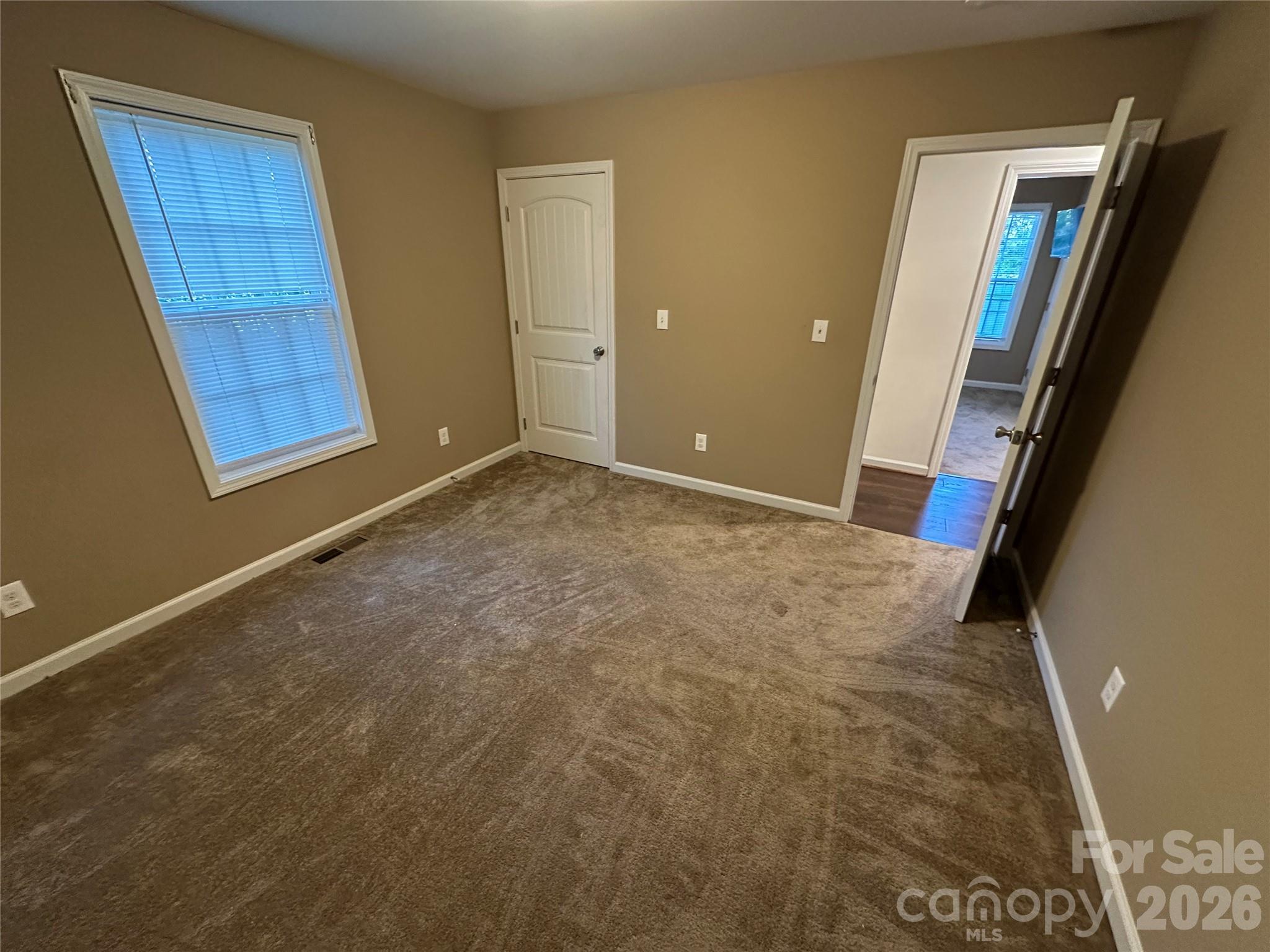 Single Family Residence at 177 Pinehaven Drive, New London, photo 15 of 44