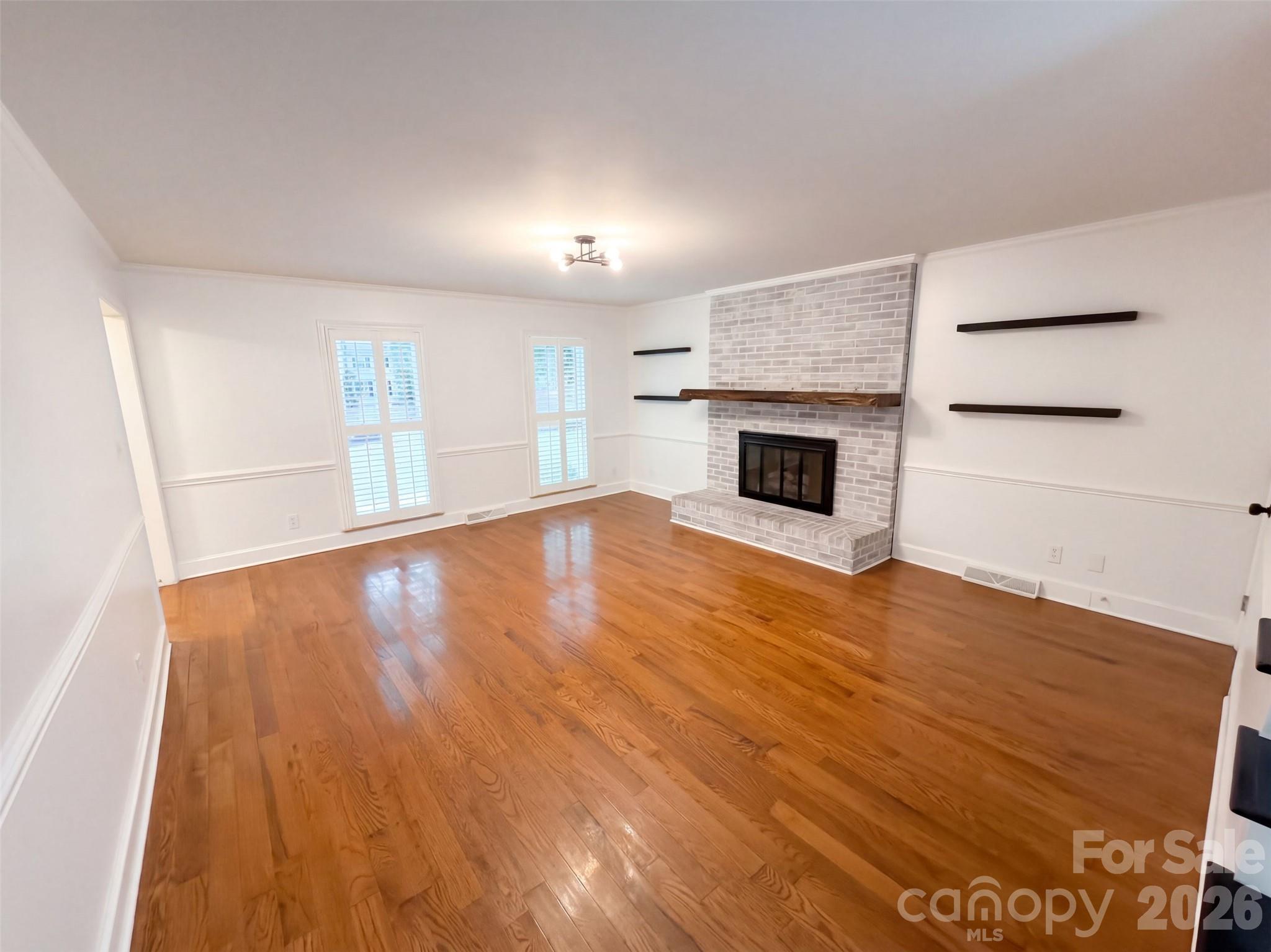Single Family Residence at 4412 Lazy Drive, Charlotte, photo 3 of 45