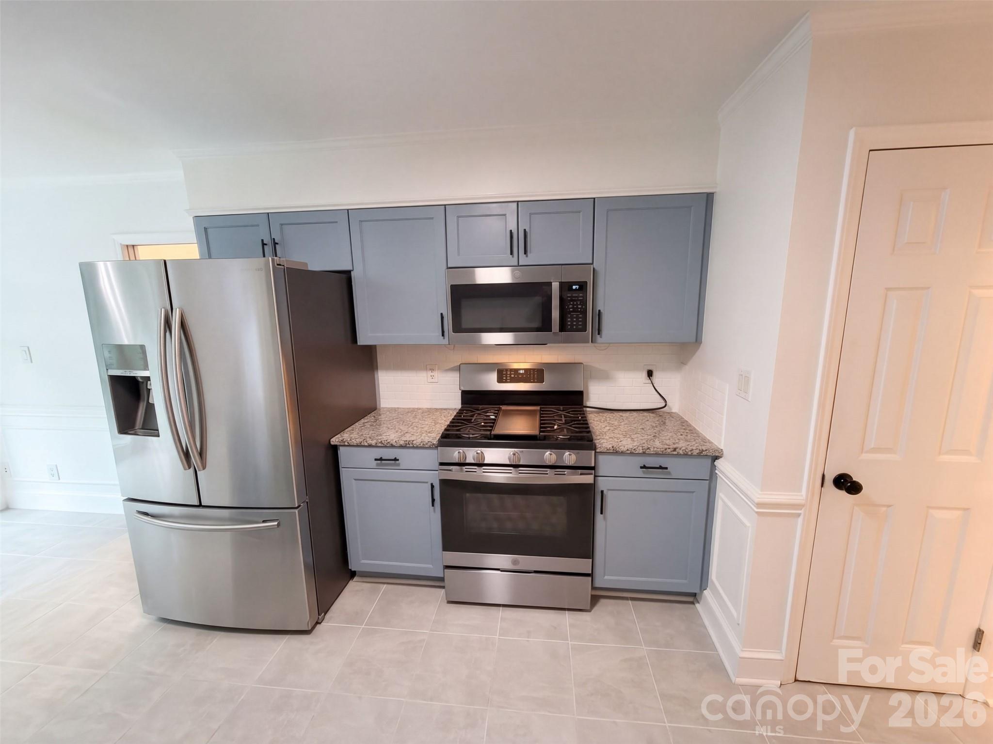 Single Family Residence at 4412 Lazy Drive, Charlotte, photo 8 of 45