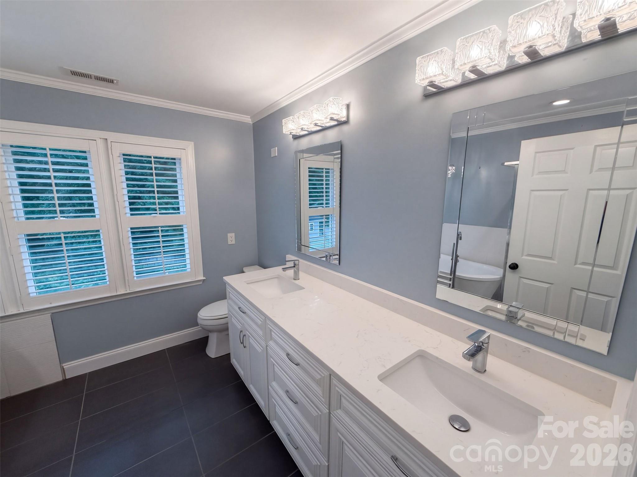 Single Family Residence at 4412 Lazy Drive, Charlotte, photo 23 of 45