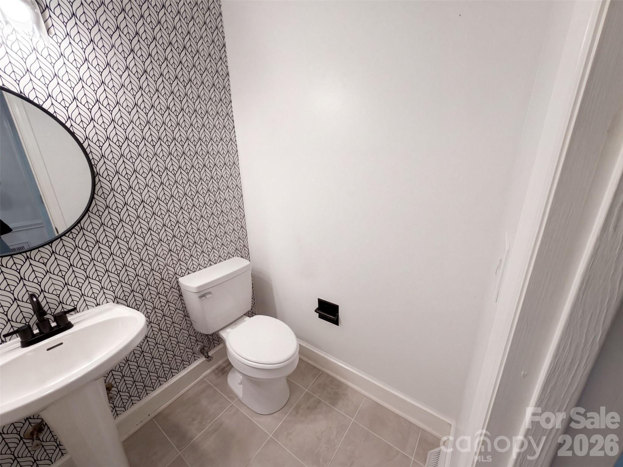 Single Family Residence at 4412 Lazy Drive, Charlotte, photo 29 of 45