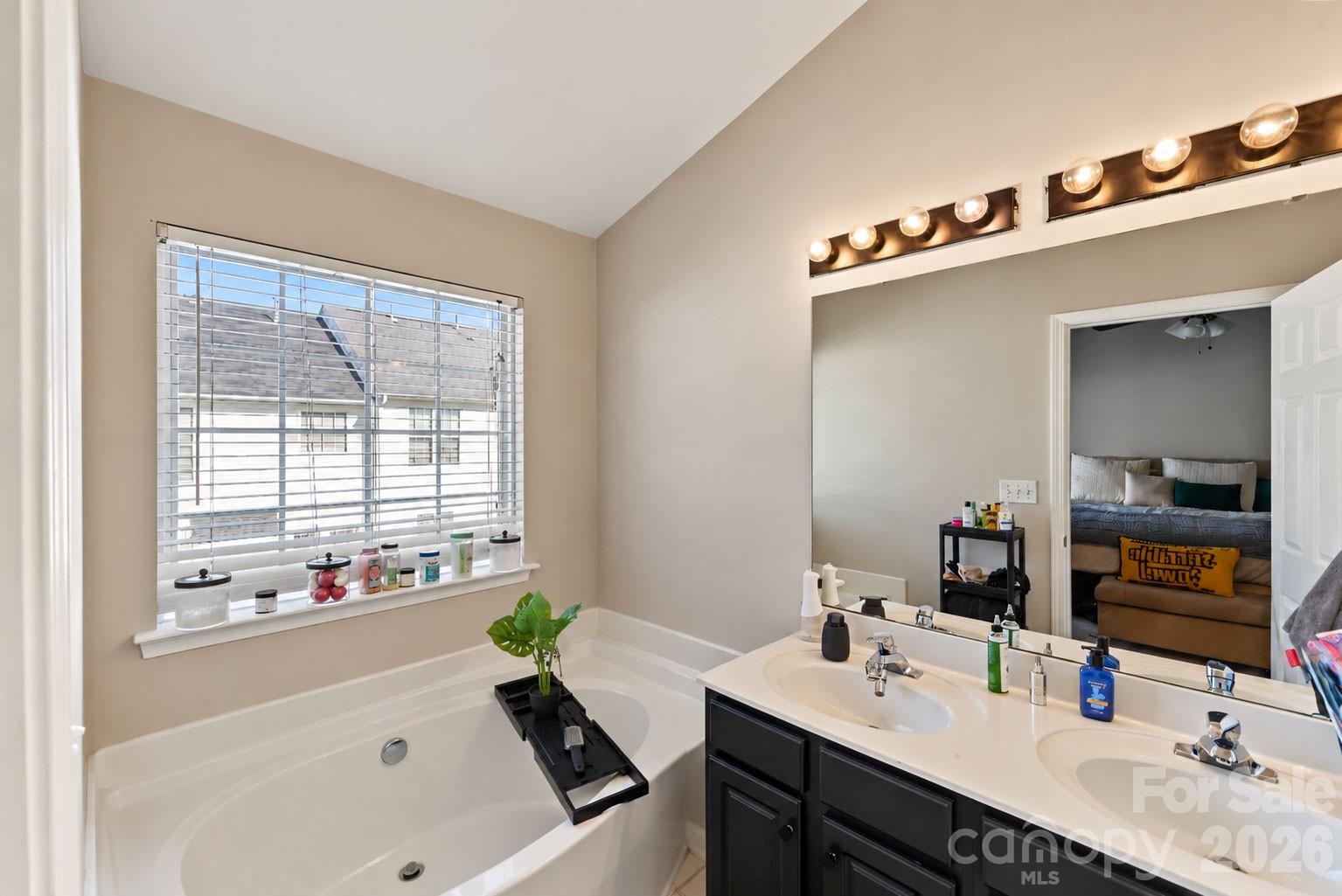 Primary bath - 2126 Midnight Blue Lane, Fort Mill