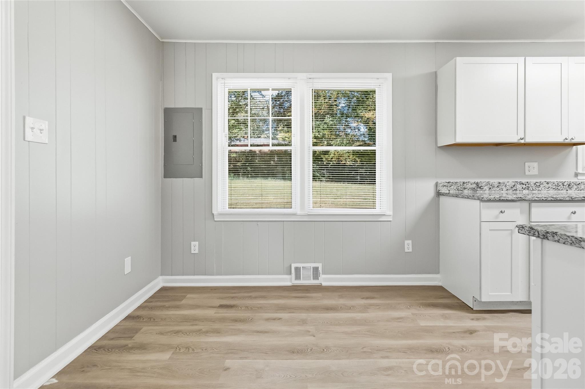 Single Family Residence at 519 Annex Avenue, Kannapolis, photo 6 of 12