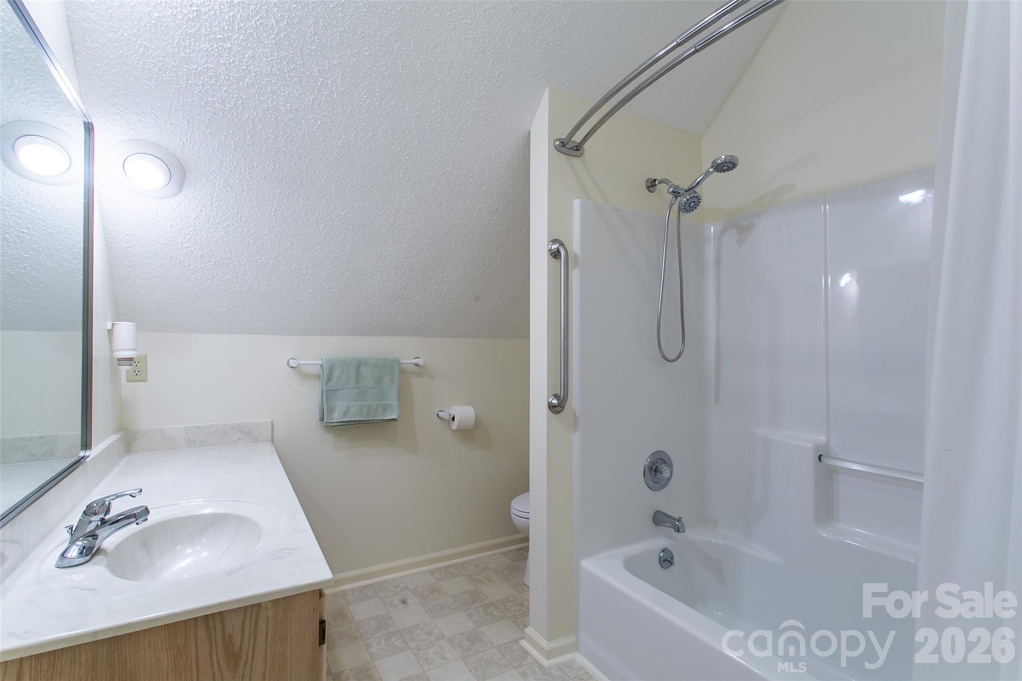 Single Family Residence at 263 Ugedaliyvi Court, Brevard, photo 22 of 48