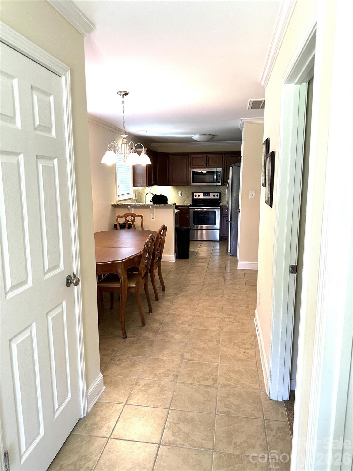 Single Family Residence at 47 Linford Street, Belmont, photo 16 of 24
