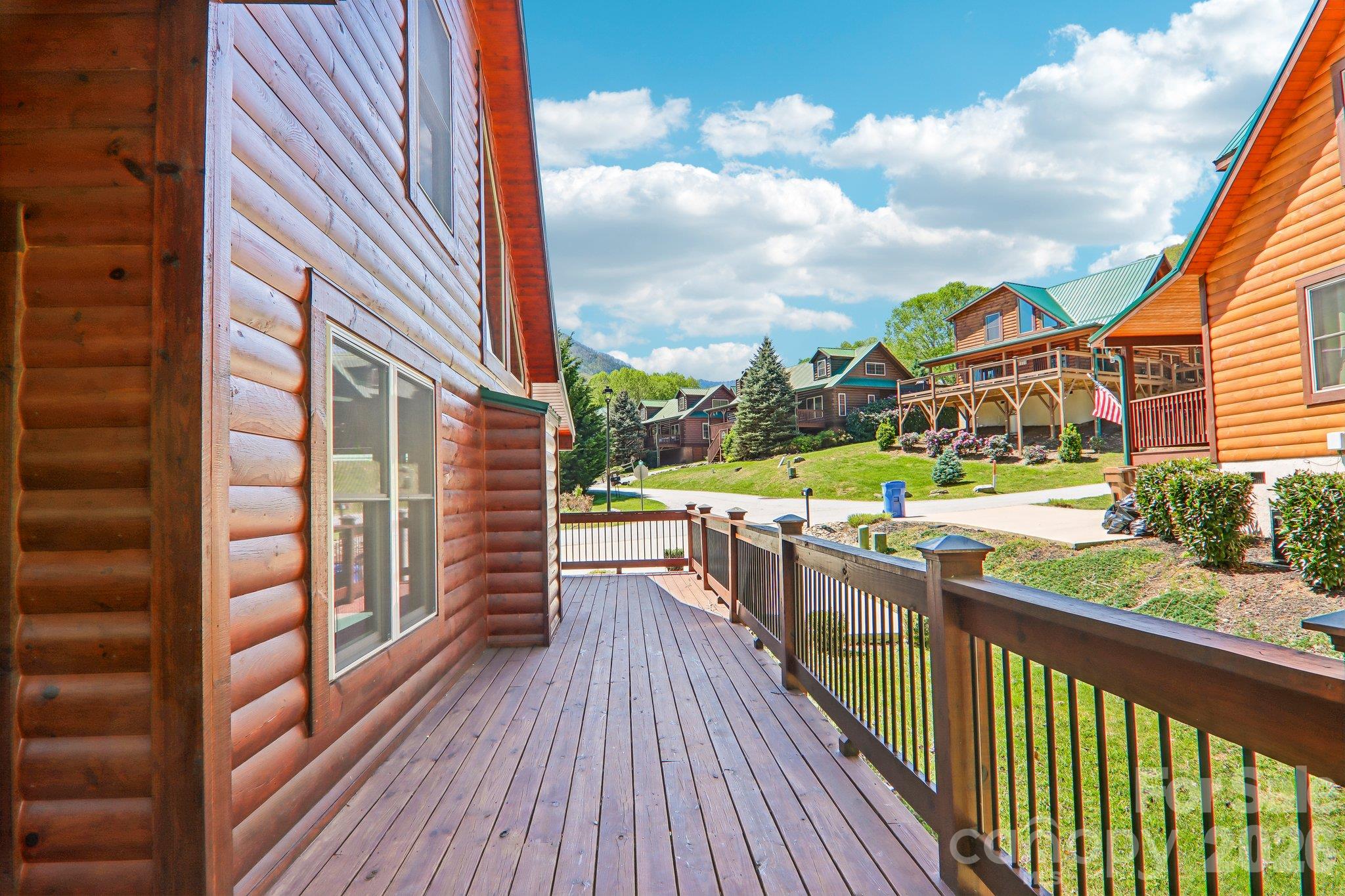 side deck - 589 Panoramic Loop, Maggie Valley