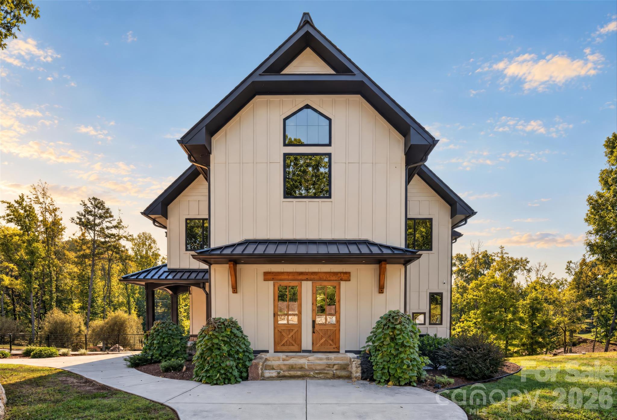 Single Family Residence at 222 Greenbay Road, Mooresville, photo 3 of 48