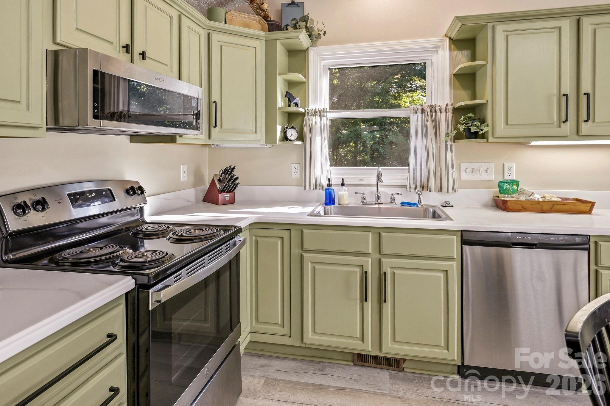 Single Family Residence at 119 Celestial Way, Mill Spring, photo 7 of 27
