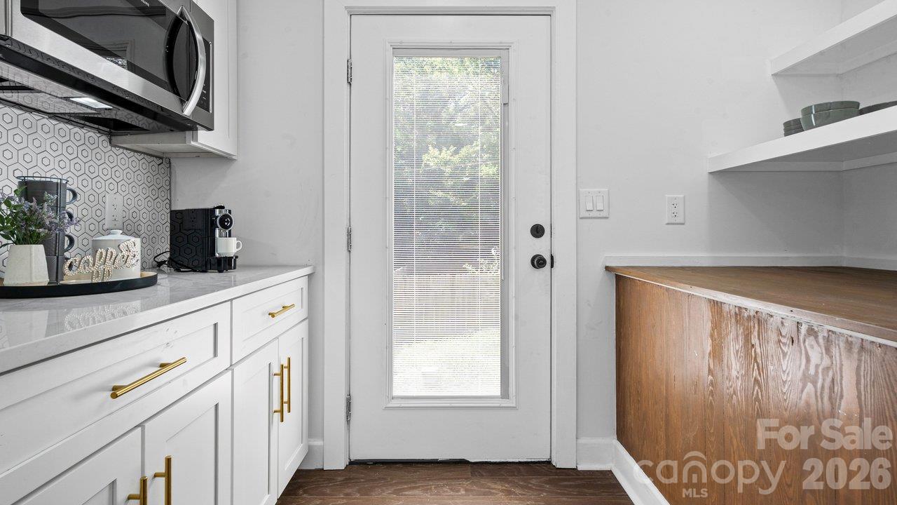 Single Family Residence at 4115 Sharon Amity Road, Charlotte, photo 12 of 29