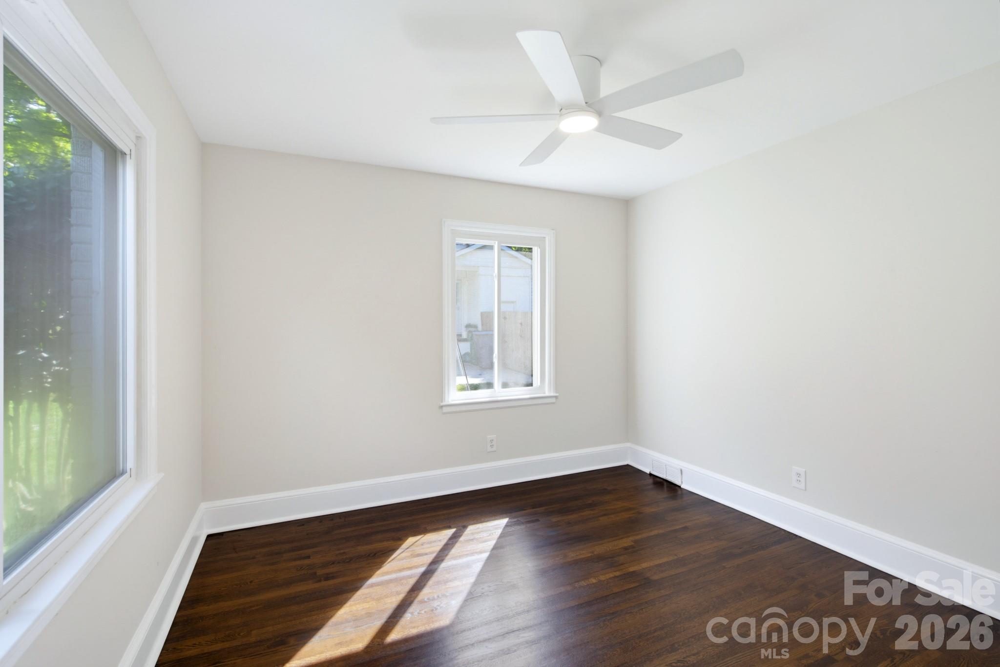 Single Family Residence at 1733 Merry Oaks Road, Charlotte, photo 26 of 44