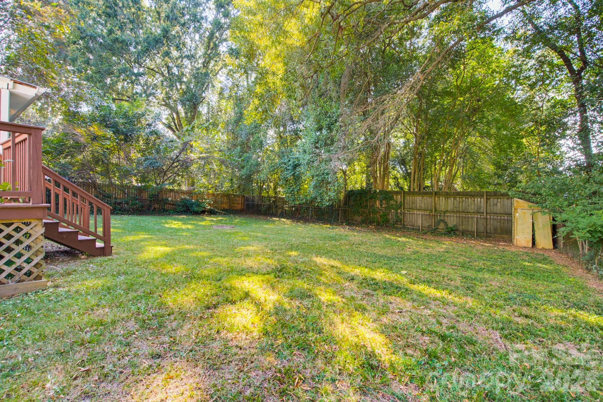 Single Family Residence at 1733 Merry Oaks Road, Charlotte, photo 37 of 44