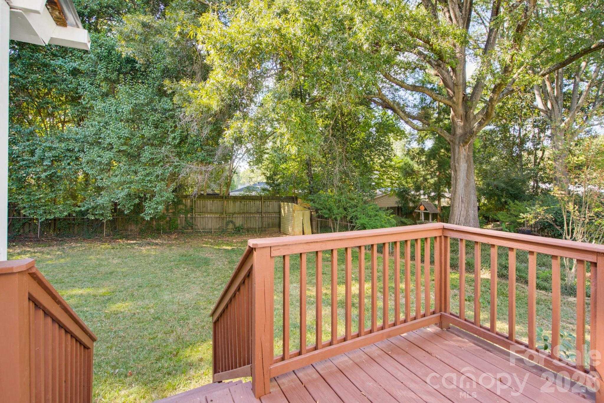 Single Family Residence at 1733 Merry Oaks Road, Charlotte, photo 36 of 44