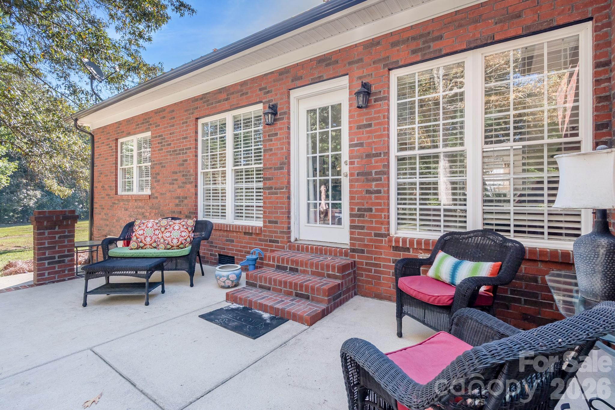 Single Family Residence at 4227 Pigg Mattox Road, Monroe, photo 13 of 46