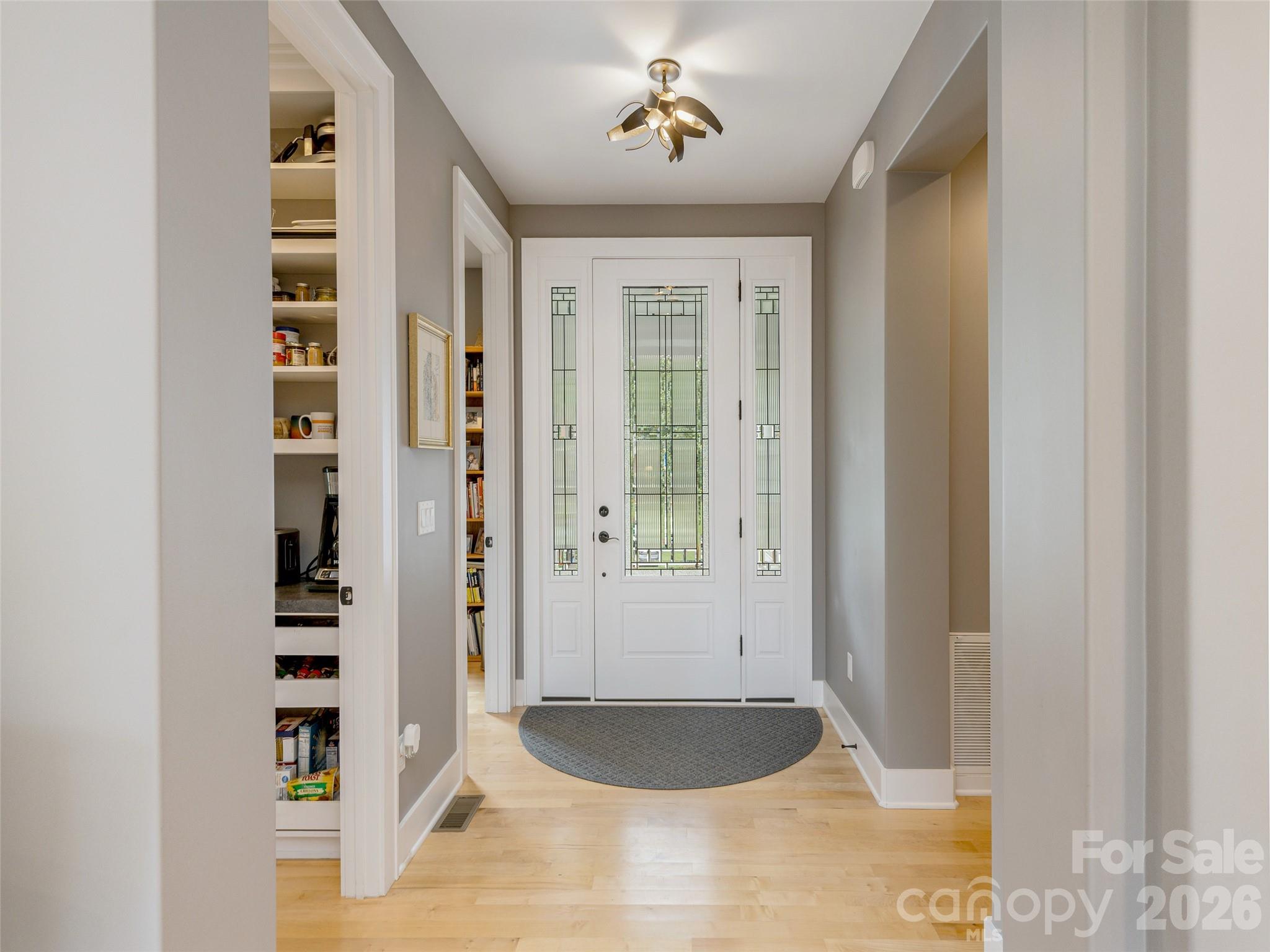 Single Family Residence at 8 Broadmoor Drive, Arden, photo 4 of 31