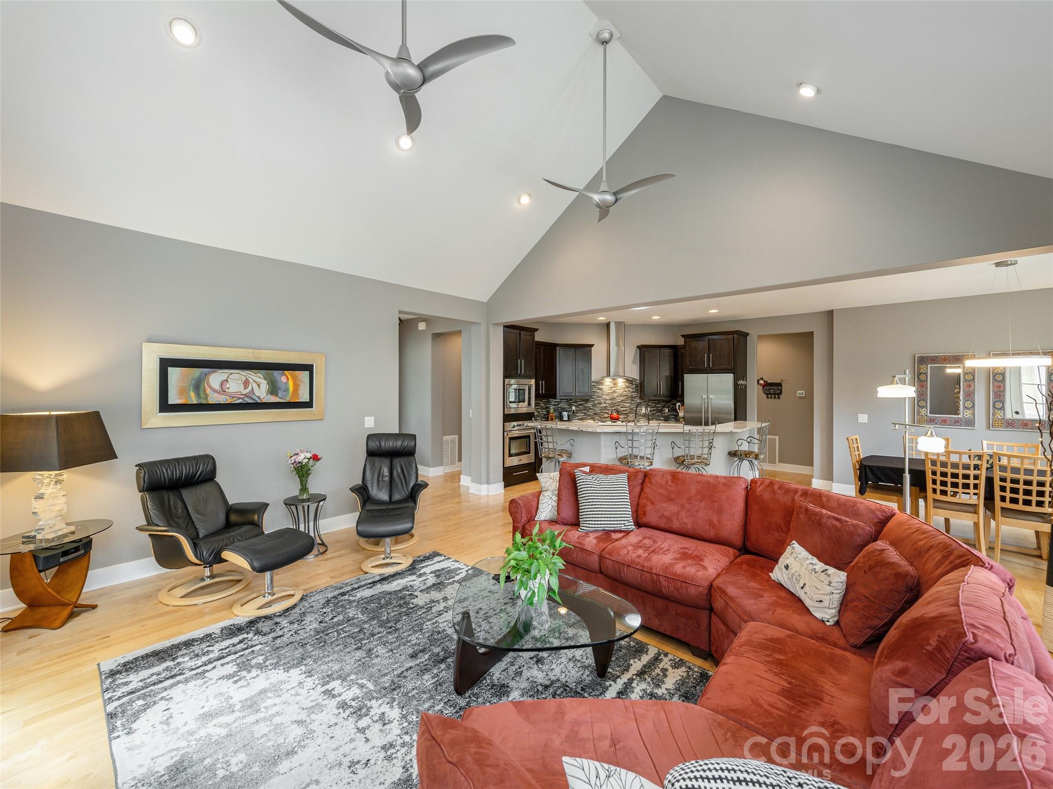 Single Family Residence at 8 Broadmoor Drive, Arden, photo 8 of 31