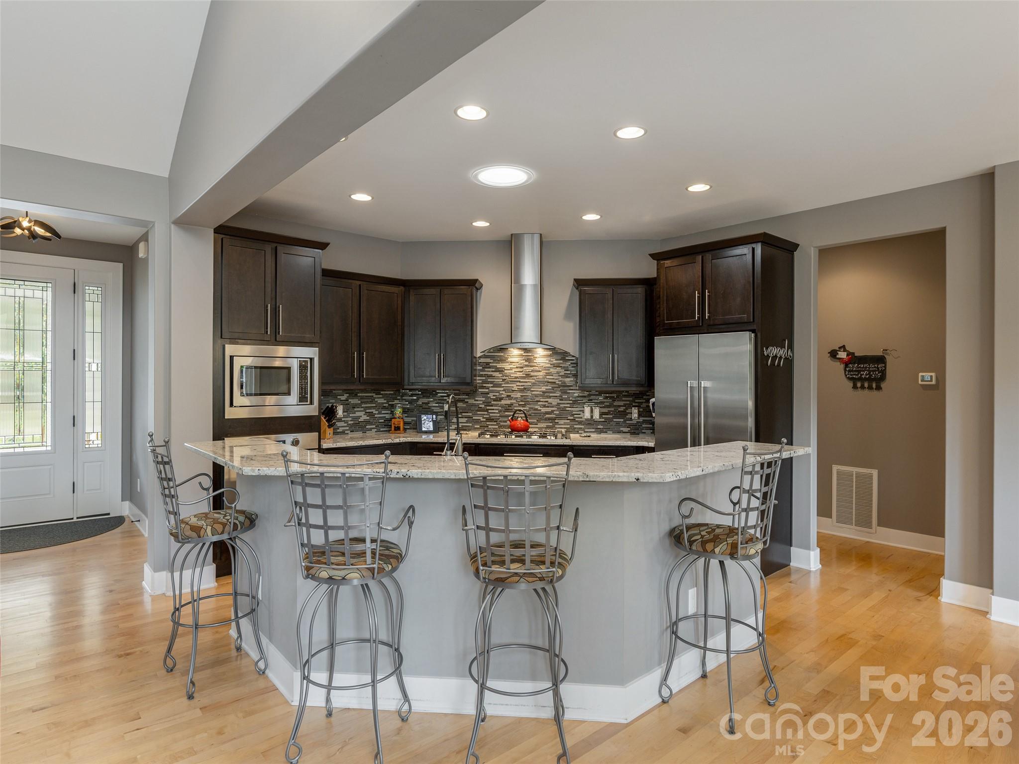 Single Family Residence at 8 Broadmoor Drive, Arden, photo 11 of 31