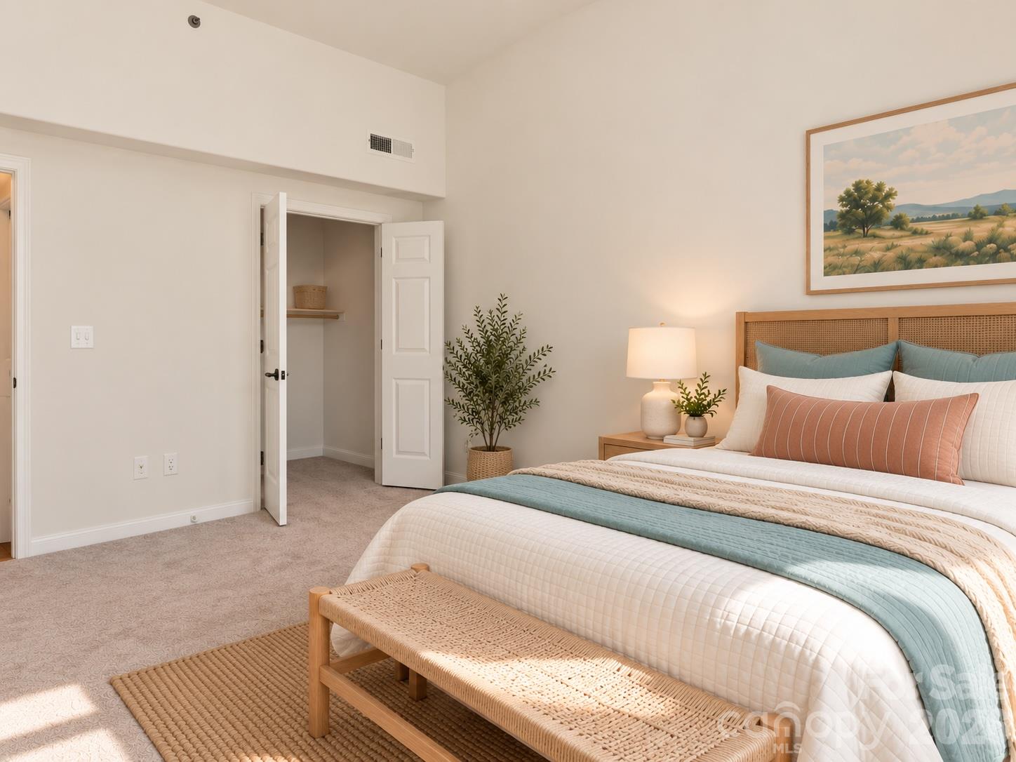 Condominium at 125 Clingman Avenue, Asheville, photo 14 of 36