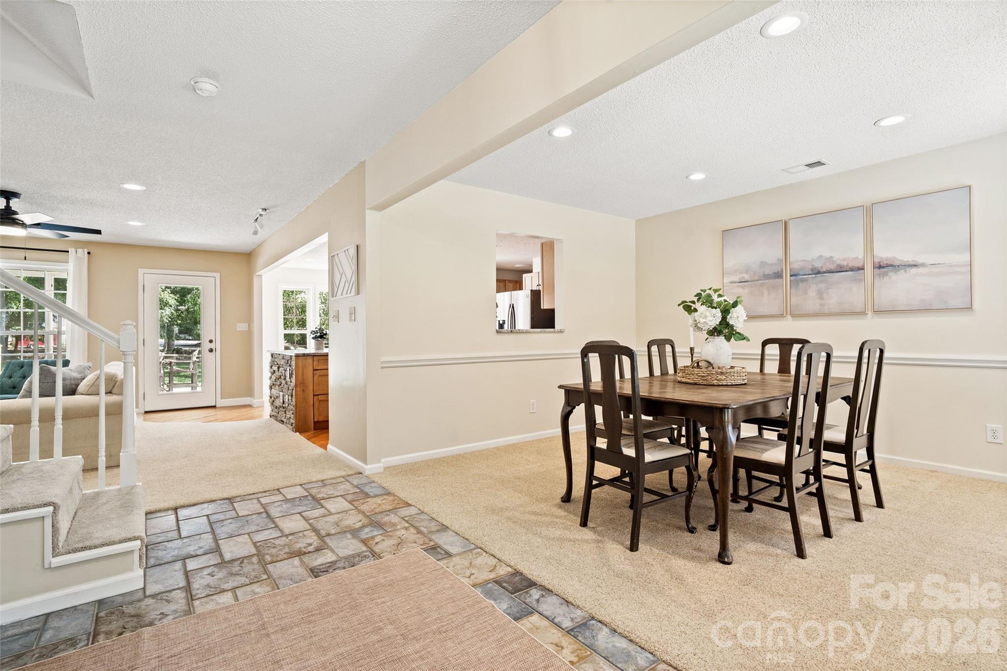 Dining Room - 996 Beamguard Road, Clover