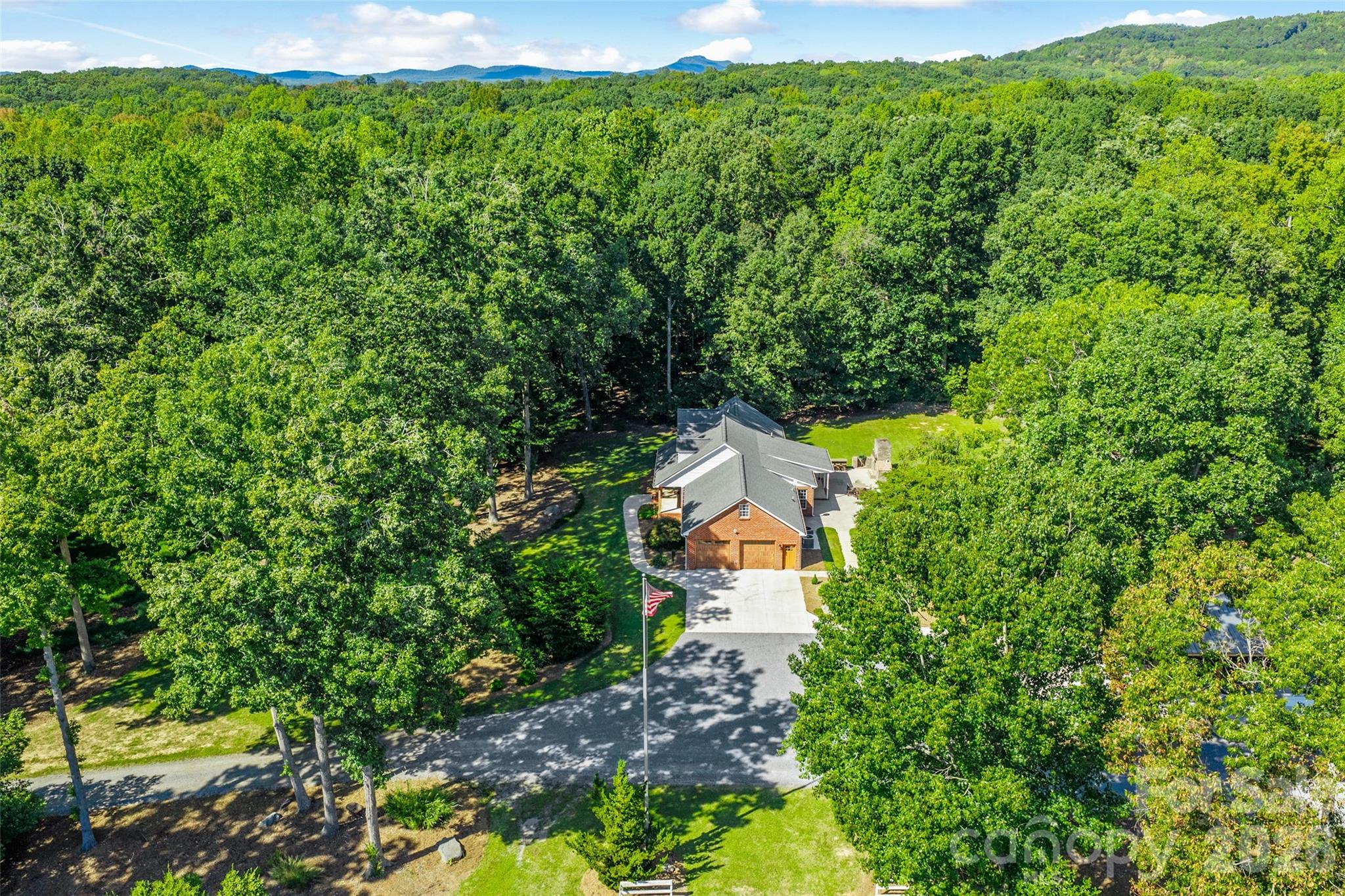 Single Family Residence at 996 Beamguard Road, Clover, photo 45 of 48
