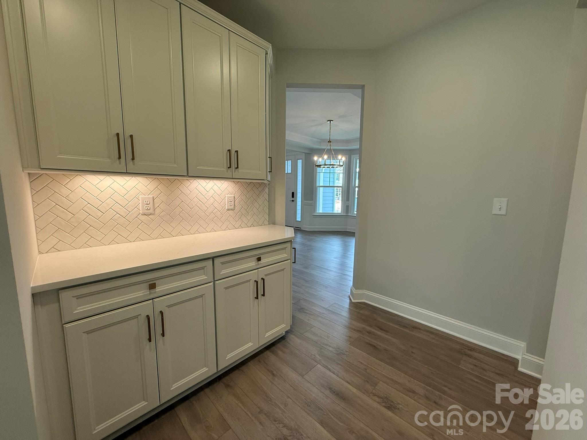 Butlers pantry - 4481 Blue Mound Court, Stanley