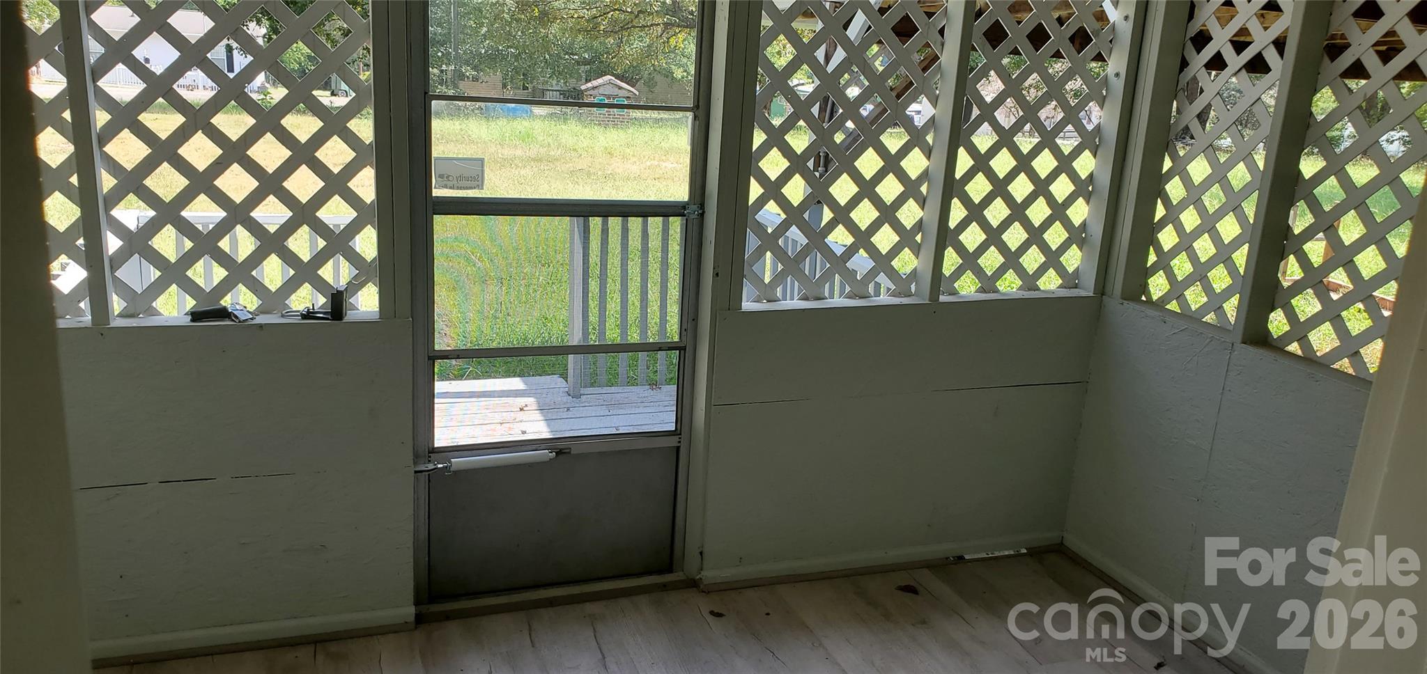 Front Porch - 7297 Beaver Road, Kannapolis
