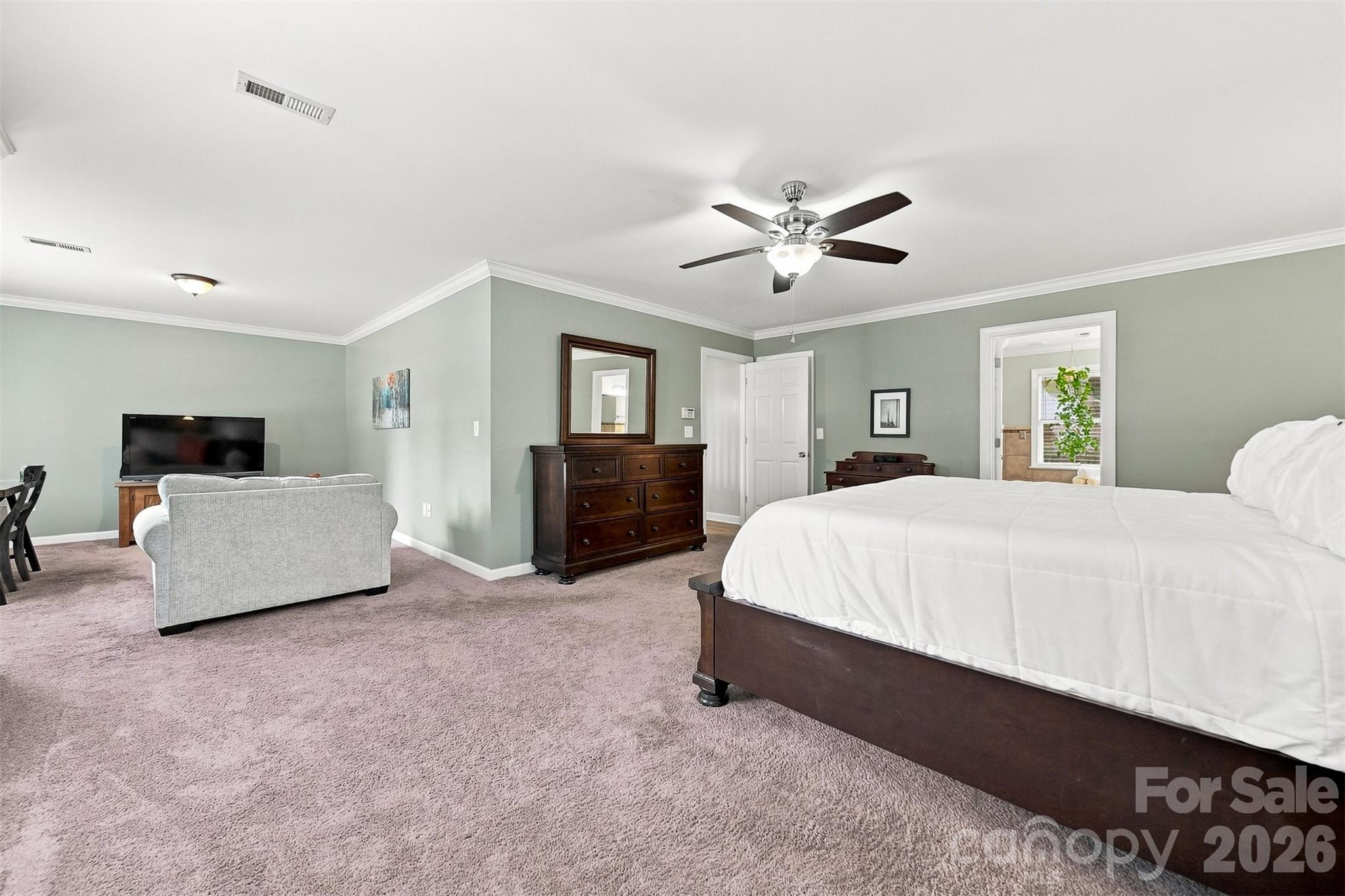 Single Family Residence at 354 41st Avenue Place NW, Hickory, photo 19 of 39